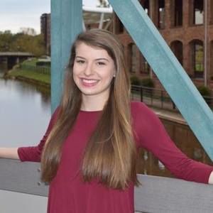 Meet your Posher, Ellen